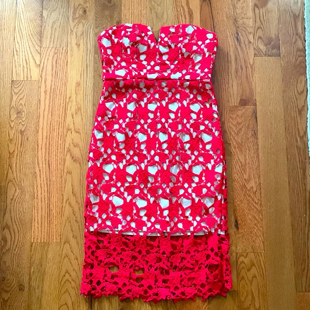 Forever 21 Contemporary Strapless Red Lace Nude Dress Party Dress Unique wedding - Picture 6 of 6